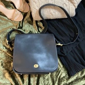 Authentic COACH Purse- Classic Black Messenger Bag